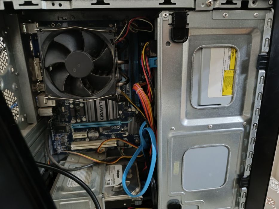 Компьютер в хорошем состоянии AMD FX six 3.30 GHz Обмен на ноут