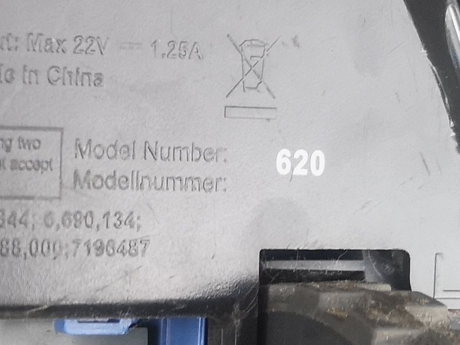 Lot 2 aspiratoare iRobot Roomba de reparat sau piese