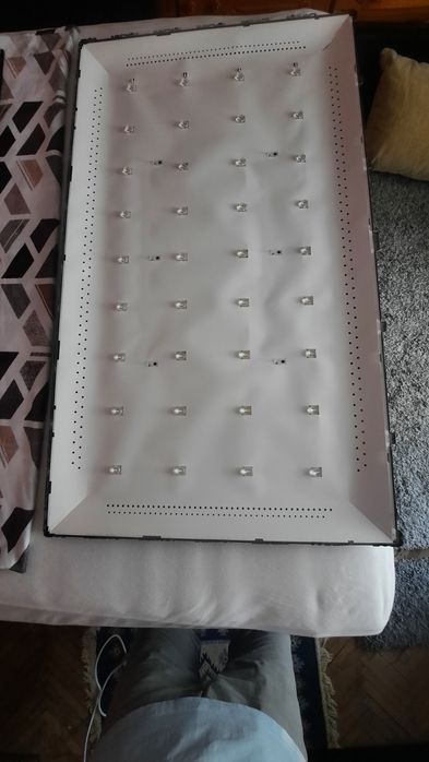 Reparații TV LCD, electronice, calculatoare, instalații electrice