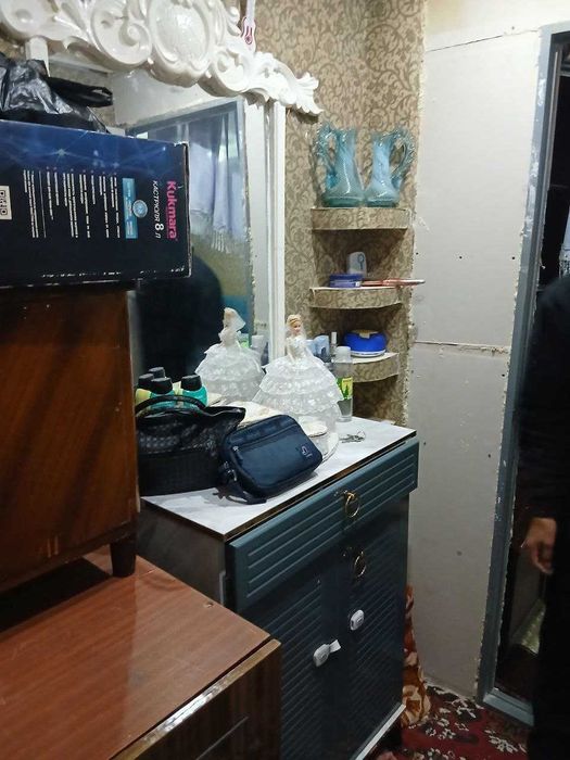 2 хонали 3 хонага мосланган,  олди ва оркасида агароти бор