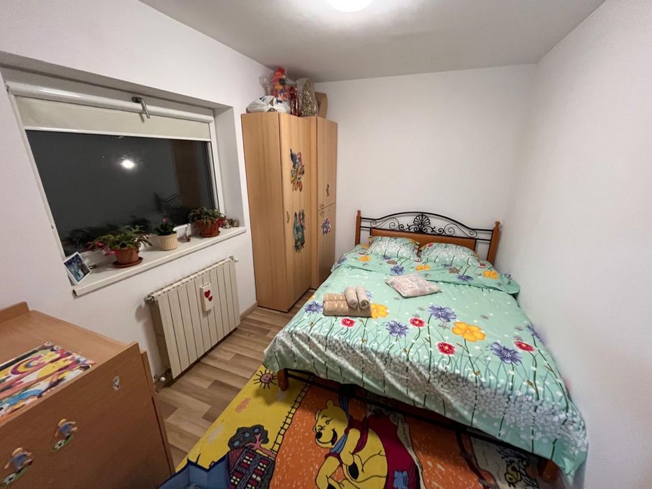 Inchiriez casa in regim hotelier