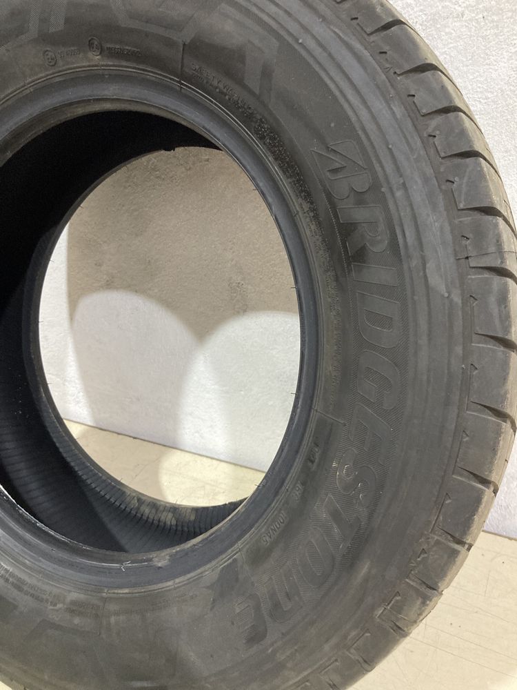 Anvelope Vara BRIDGESTONE Duravis R660 235/65 R16C 115/113 R