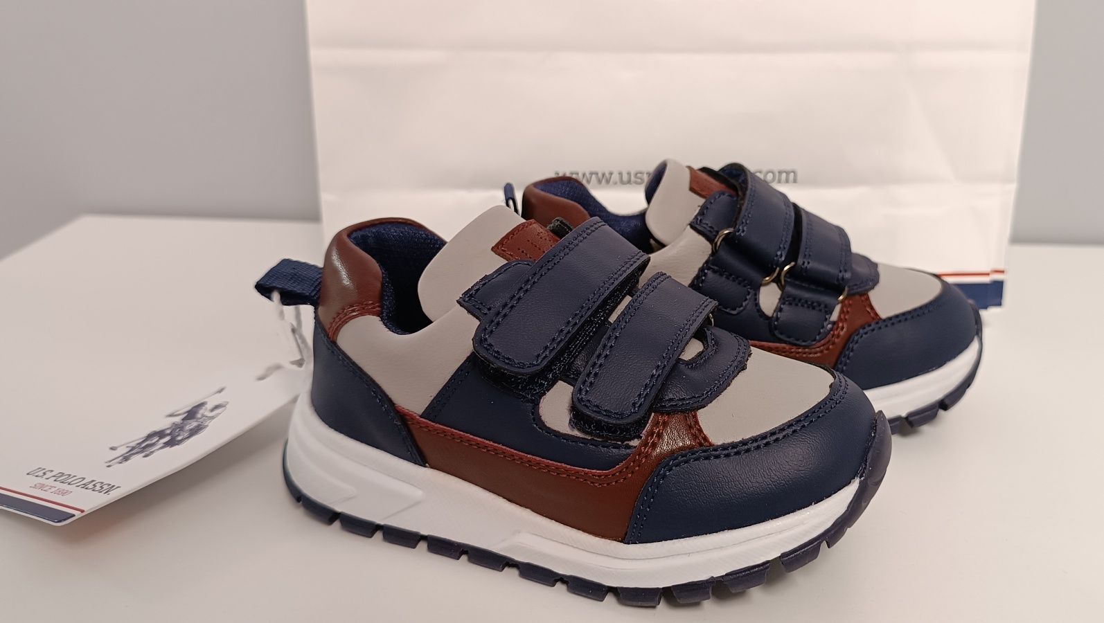 НОВИ  US Polo Assn размер 22