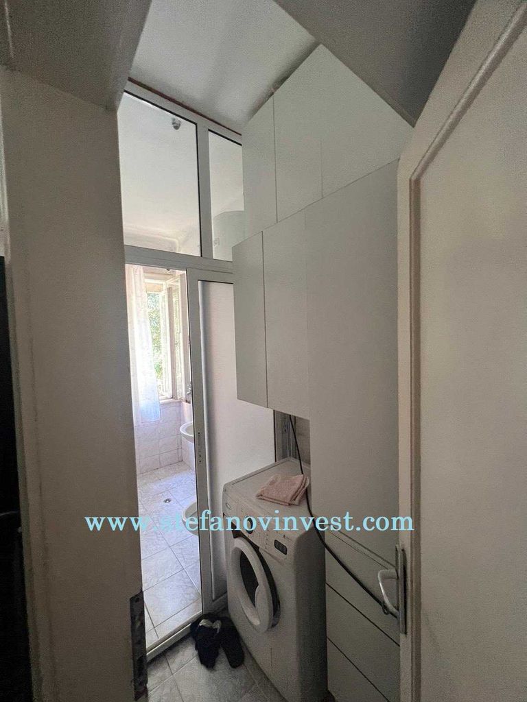 Продава се Четиристаен апартамент в Варна, Гръцка махала - 135 кв.м за 2489 €/кв.м - Снимка #3