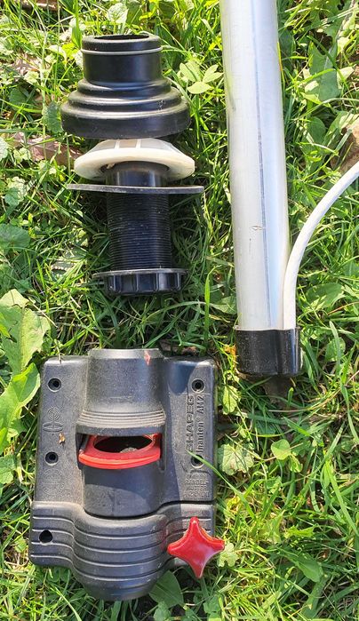 Antena Kathrein HD 36-R, cu teava Alu si kit fixare, import Germania