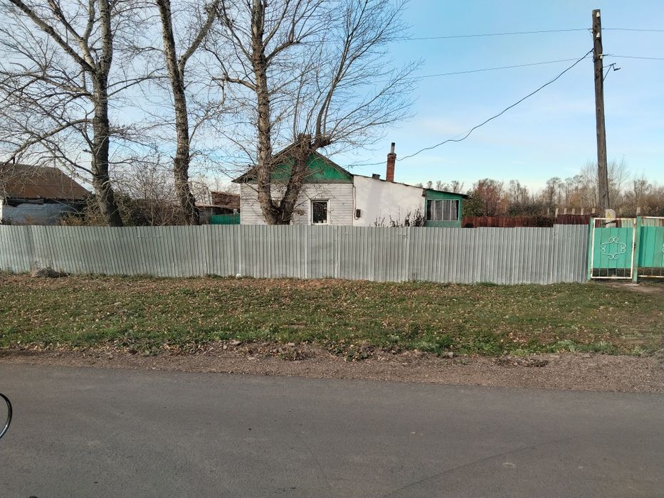Продам дом в поселке