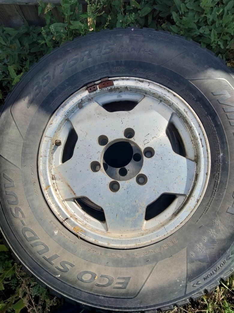 Продам диски 6-139,7-R15