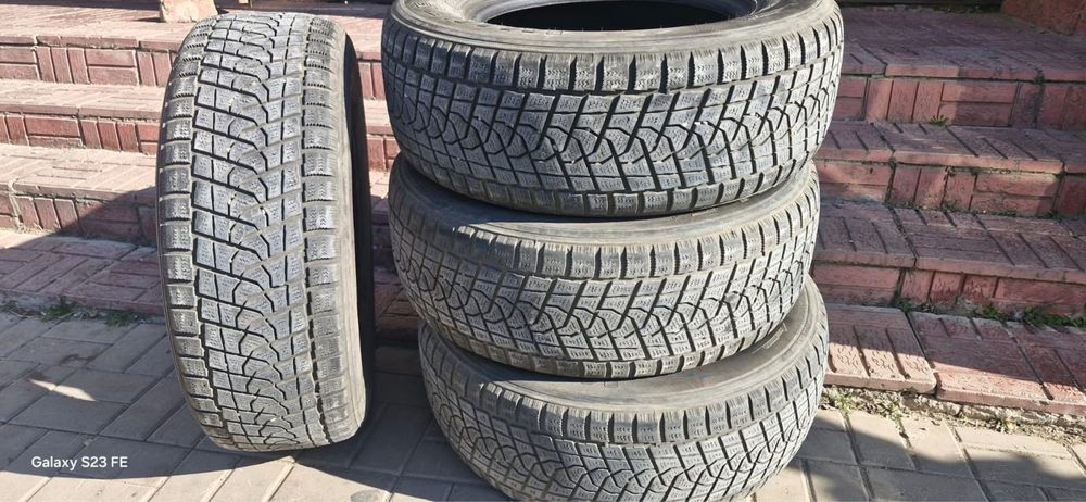 TRIANGLE 265/65R17 зимняя