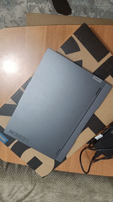 Lenovo legion 5 15IAH7H