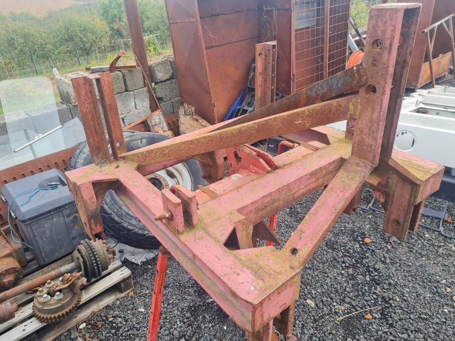 Scarificator cu o gheară