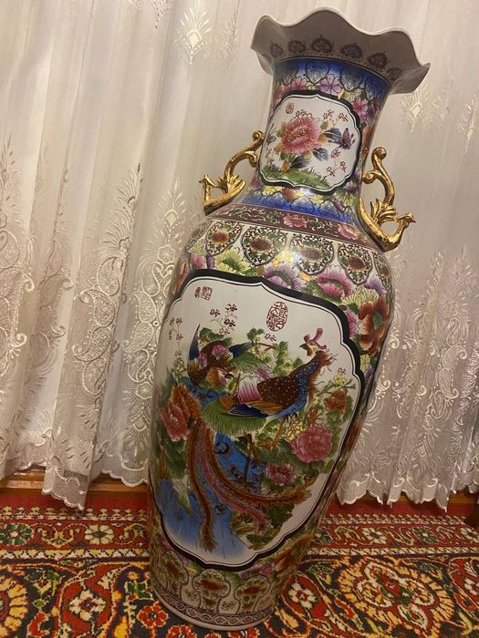 Продам декоративный ваза