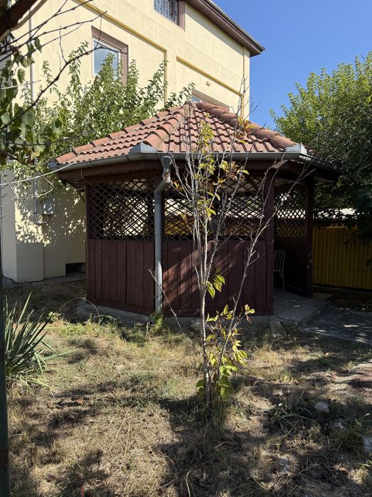 Casa de vanzare !