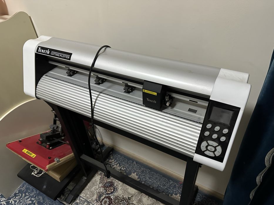 Teneth plotter sotiladi