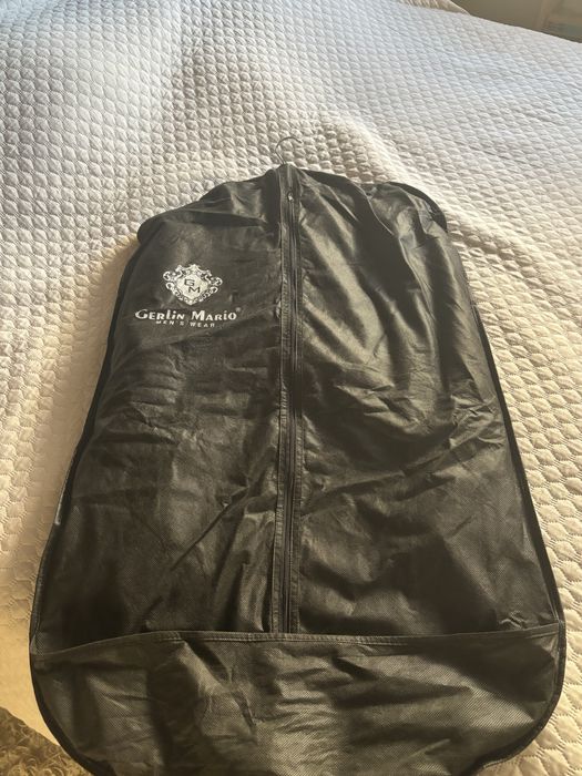 Costum barbati nr 44 super slim fit.