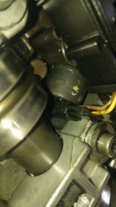 Injector bre bkd azv 2.0 tdi vw golf 5 03g130073gx