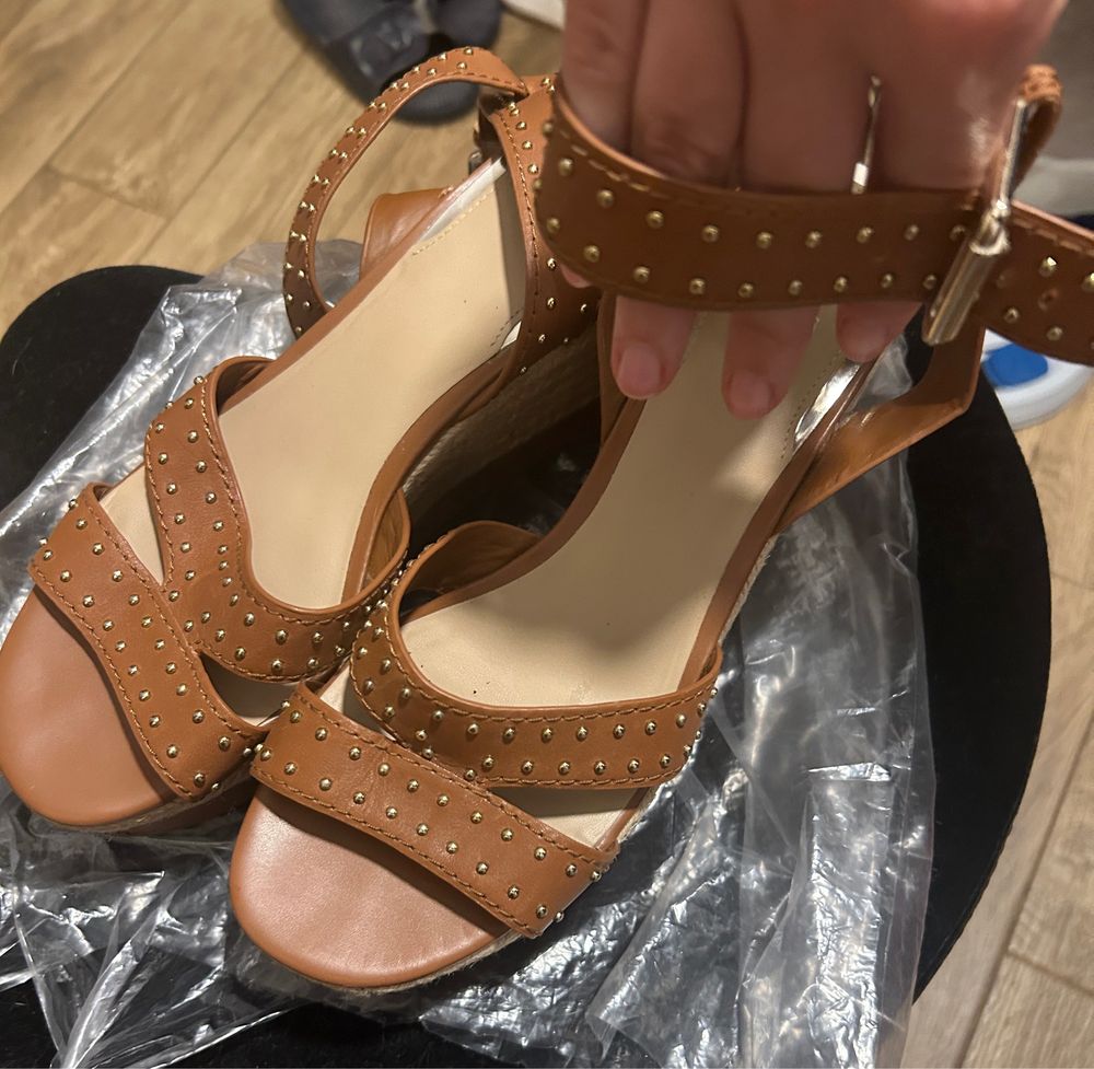 Sandale GUESS, platforma, marimea 40