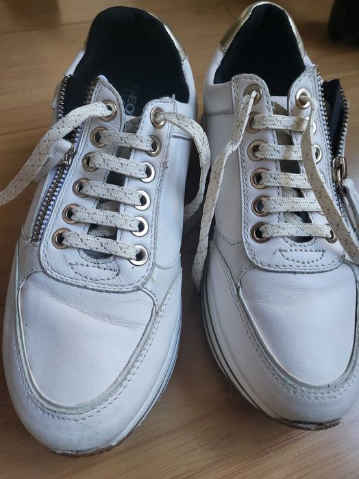 Обувки  Geox, Scechers, Twinset 36 номер