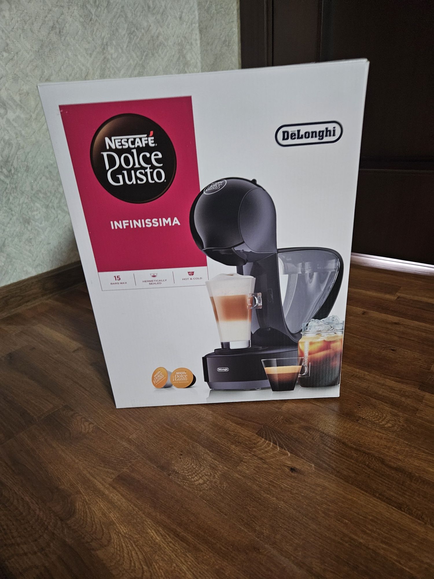 Капсульная кофемашина Delonghi Dolce gusto