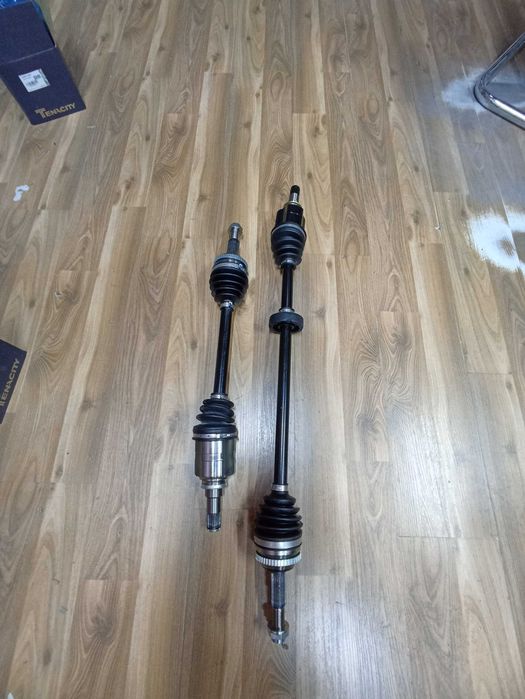 Привод в сборе гранаты на Nissan Note