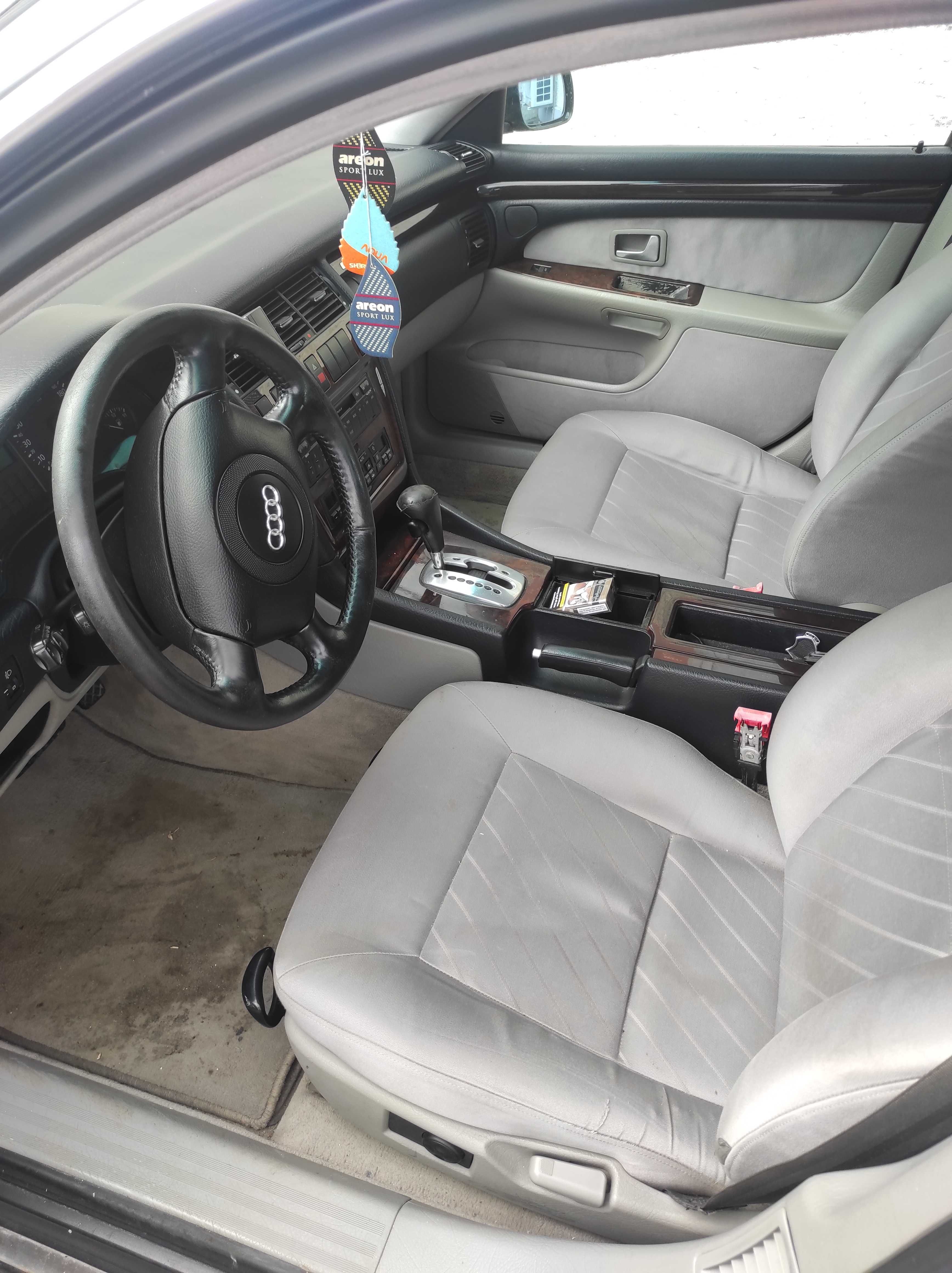 Audi A8 2,5 TDI Quattro на части