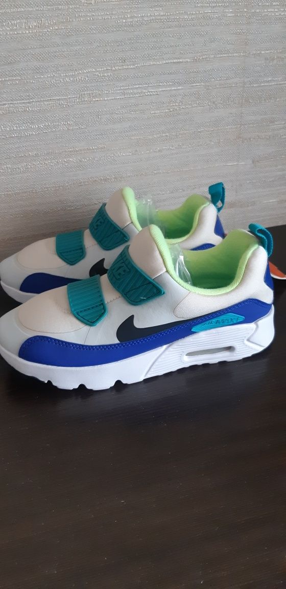 Кроссовки Nike air