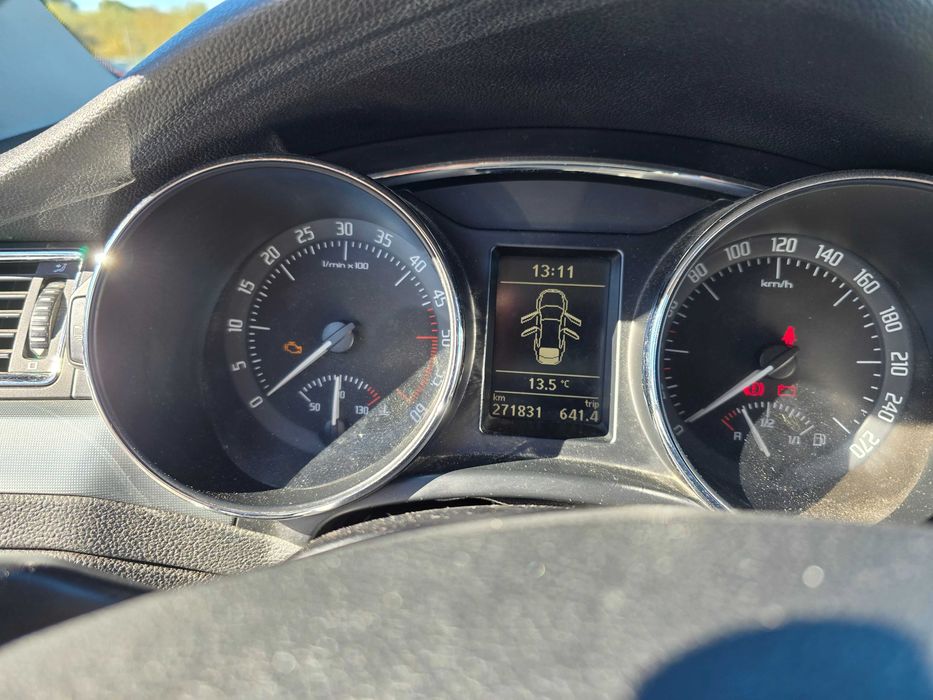 Vand Skoda superb 2009 2.0 tdi