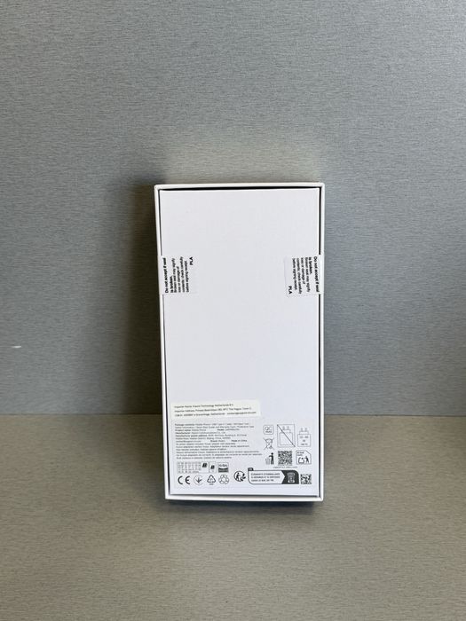 Продавам чисто нов Redmi Note 14 PRO