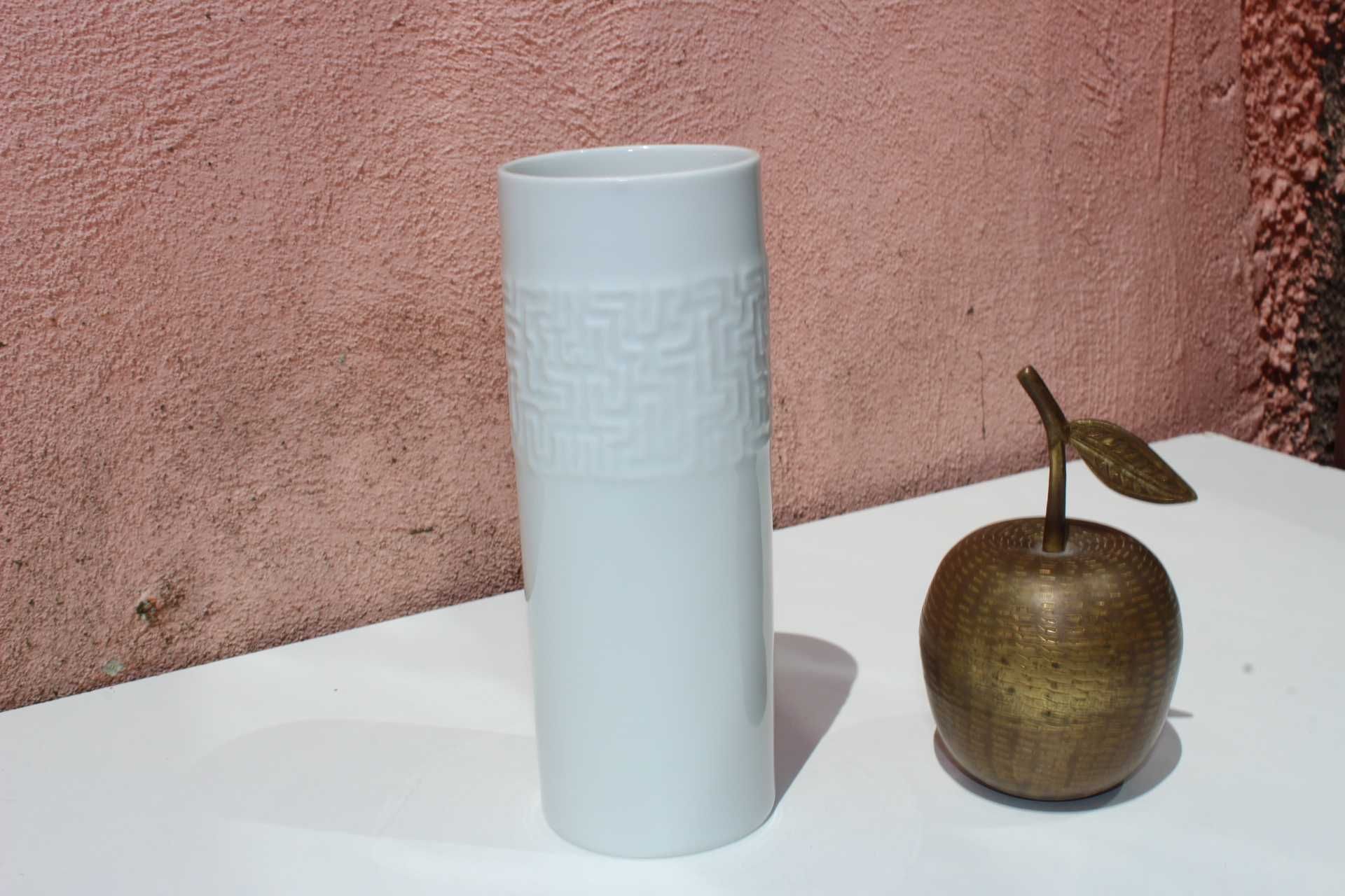 Piesa de colectie, vas flori protelan ROSENTHAL, Cuno Fischer, Relief