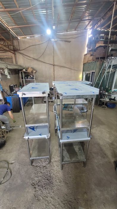 Полностью нержавейка стол