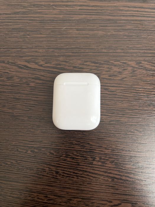 AirPods 2 (2nd generation)
