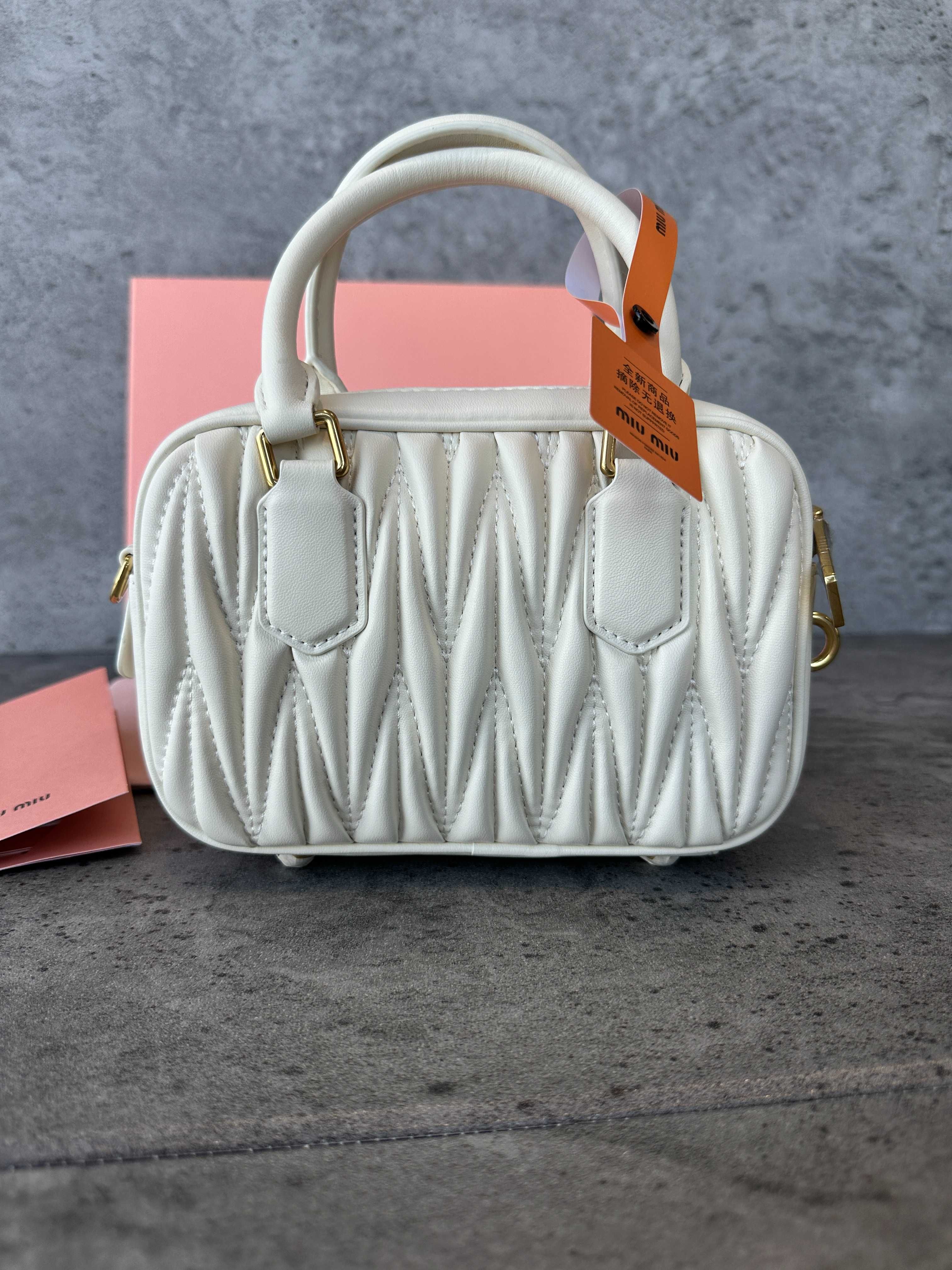 Дамска Чанта MIU MIU