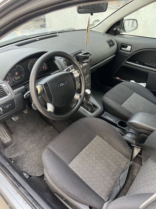 Ford Mondeo 2004