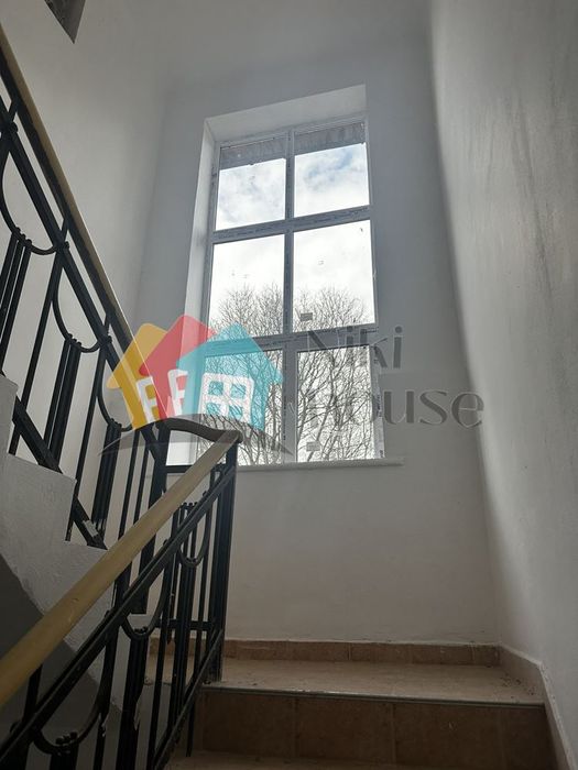 Продава се Офис в Варна, Галата - 230 кв.м за 720 €/кв.м - Снимка #8