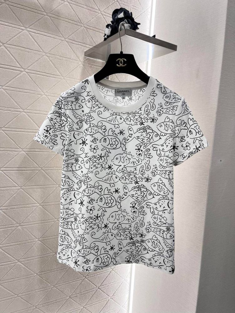 Тениски Chanel, Dior, LV