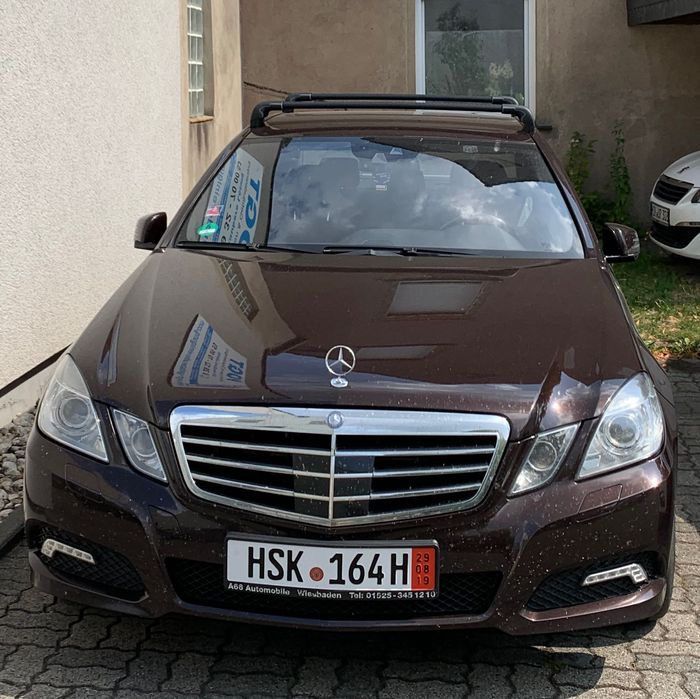 THULE WingBar Edge Black 9595 B 3049 - bare transversale Mercedes W212
