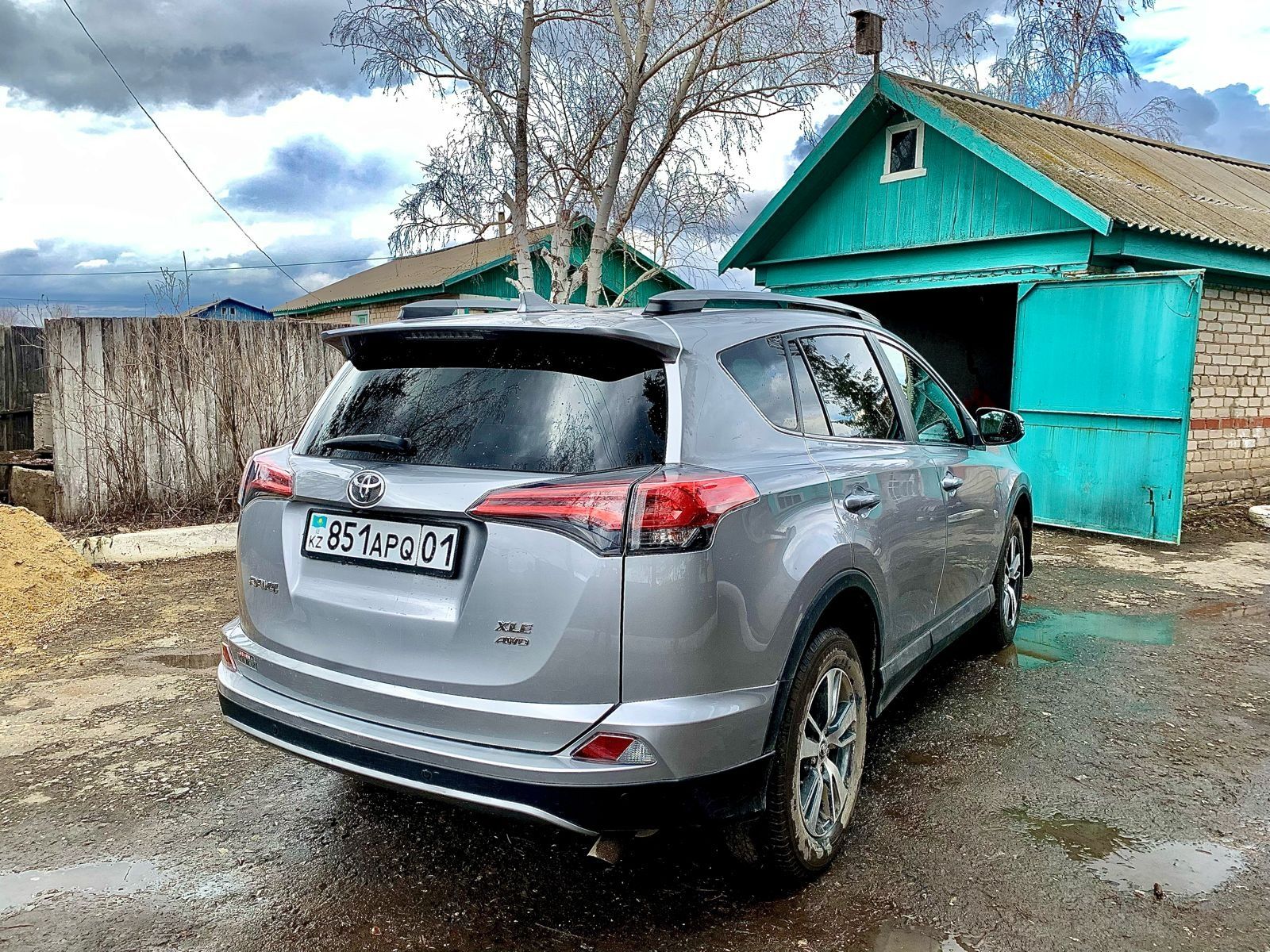 Продам Toyota RAV4