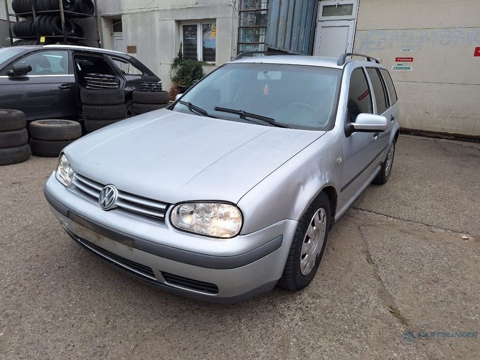 Dezmembrez VOLKSWAGEN GOLF IV Variant 1J5 2004 1.9 TDI AXR 74KW|101HP