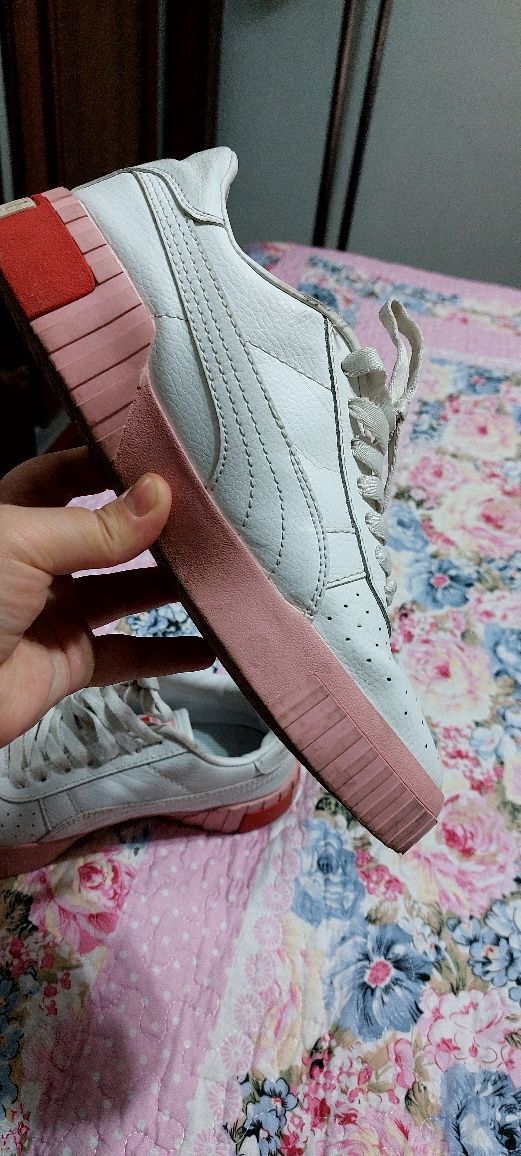 Кроссовки женские Puma