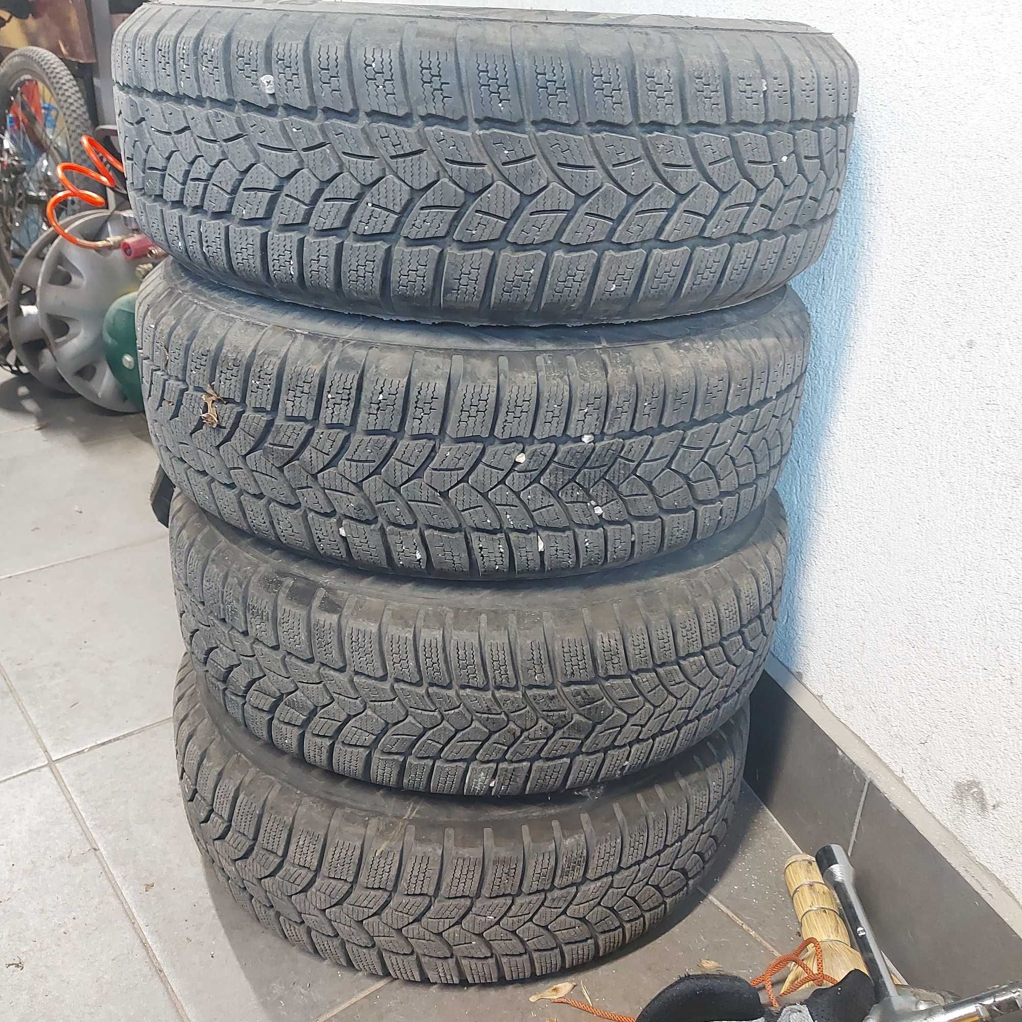 Зимни гуми 185/65/R14 с джанти Опел корса C