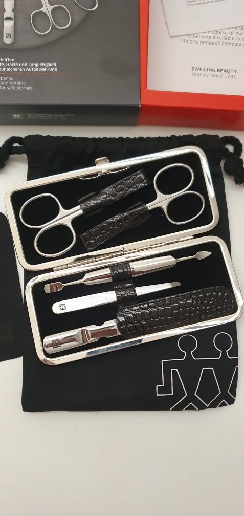 Zwilling set 5 pcs manichiura/pedichiurai cu etui din piele crocodil