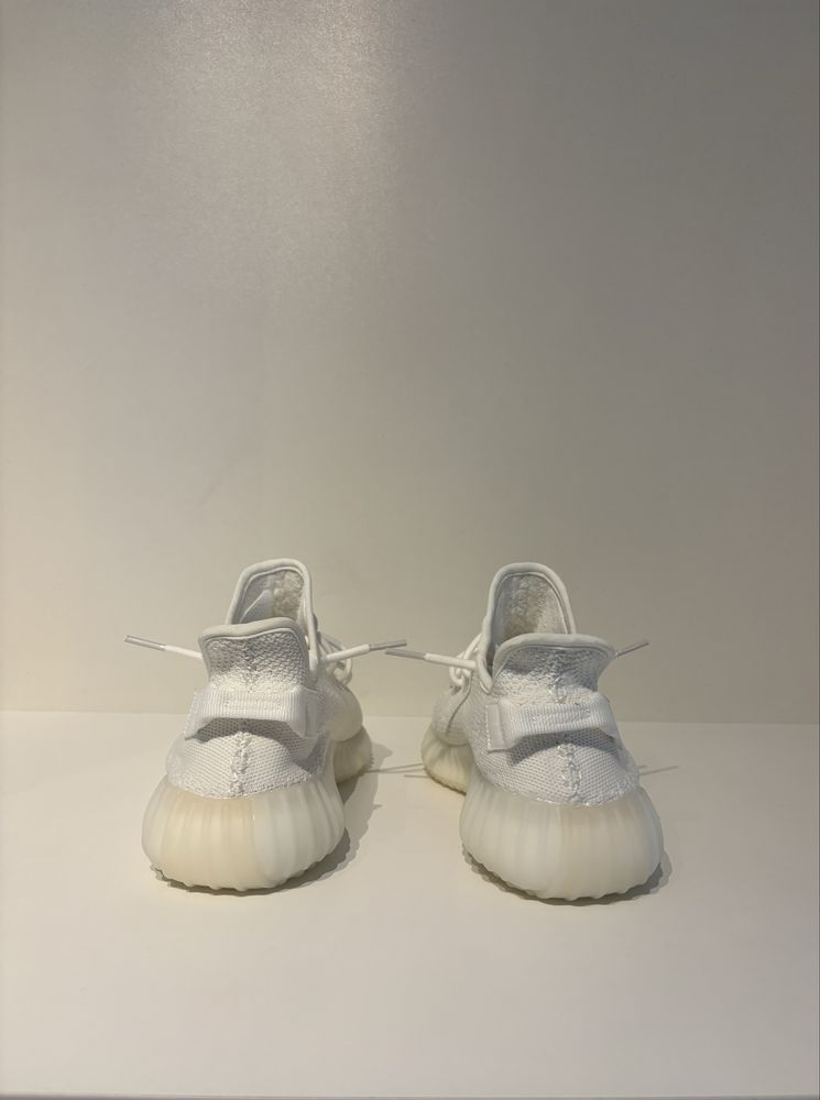Yeeazy 350 (Triple White)