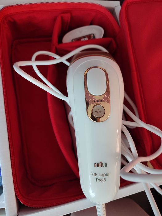 Нов Фотоепилатор Braun Silk expert Pro 5 PL5382 IPL