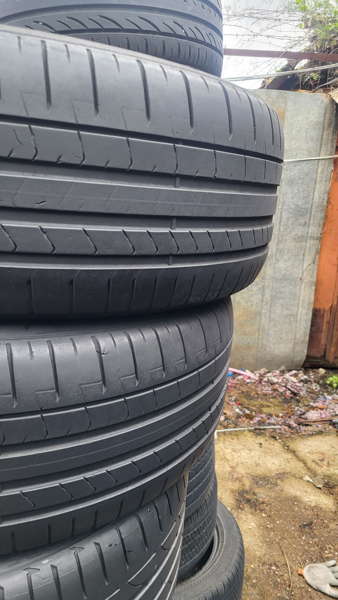 2бр. 245 45 20 Pirelli RunFlat летни.