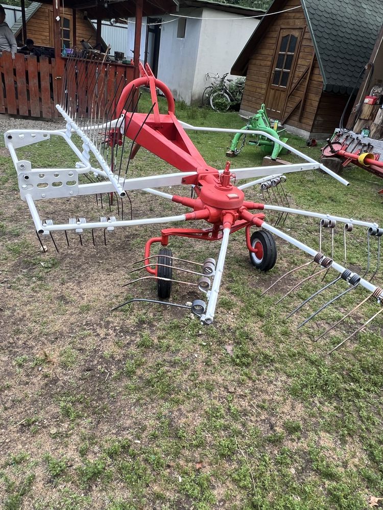 Grebla paianjen KUHN GA 280 SP