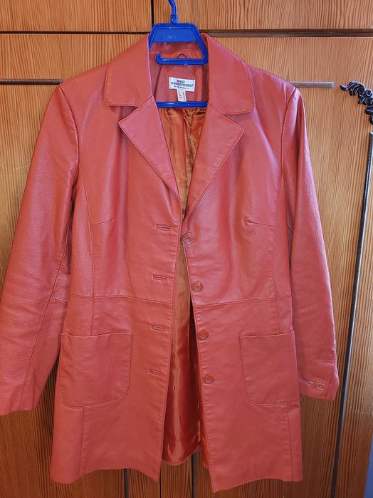 Дамско кожено яке