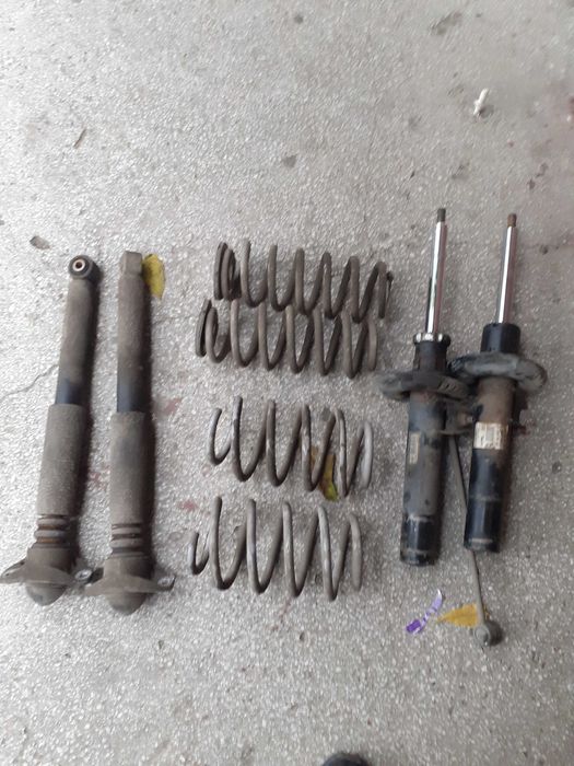 Vand suspensie spor,