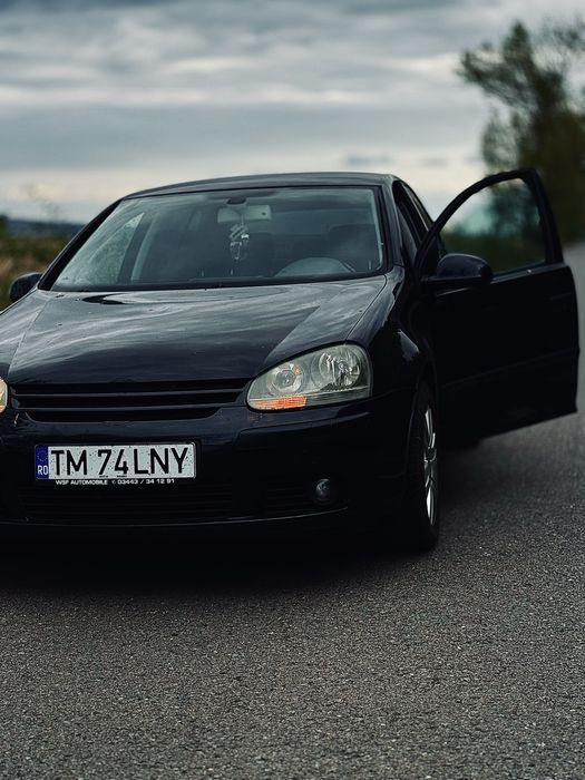 Vand Golf5 hatchback 2003