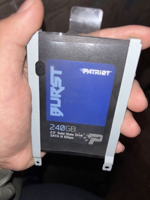 Батарея продам за 10 тысяч в хорошем состоыфяний покупвйте дешево торг