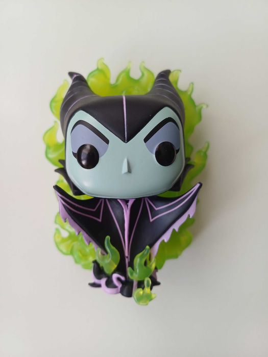 Funko Pop Disney Maleficent Special Limited Edition Glow in the Dark