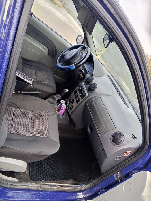 Vand Dacia Logan 1,6 mpi.